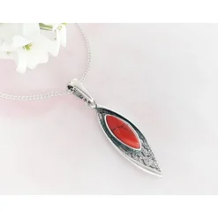 Silberschmuck - Collier m. Koralle (KL217)